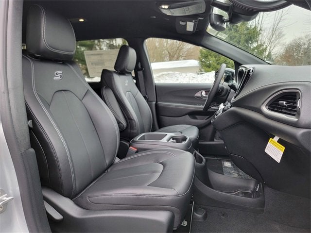 2026 Chrysler Pacifica PACIFICA SELECT AWD