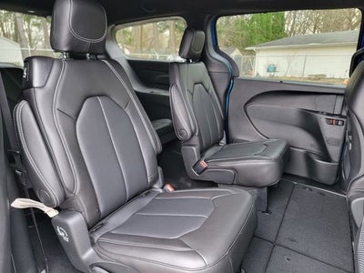 2026 Chrysler Pacifica PACIFICA SELECT AWD