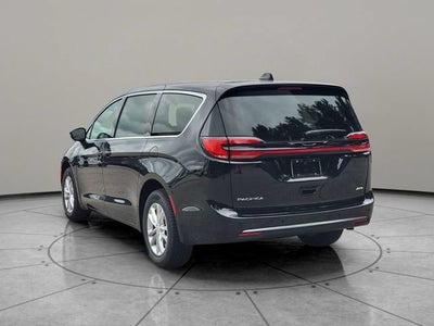 2027 Chrysler Pacifica PACIFICA SELECT AWD