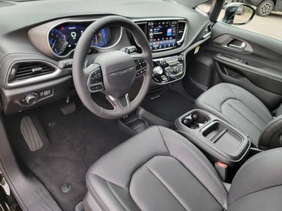 2027 Chrysler Pacifica PACIFICA SELECT AWD