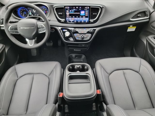 2027 Chrysler Pacifica PACIFICA SELECT AWD