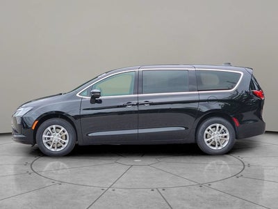 2027 Chrysler Pacifica PACIFICA SELECT AWD