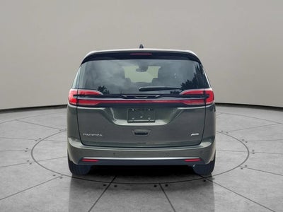 2027 Chrysler Pacifica PACIFICA SELECT AWD