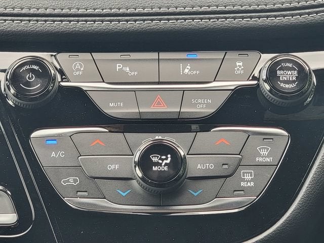 2027 Chrysler Pacifica PACIFICA SELECT AWD