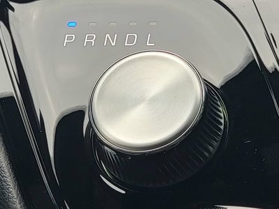 2027 Chrysler Pacifica PACIFICA SELECT AWD