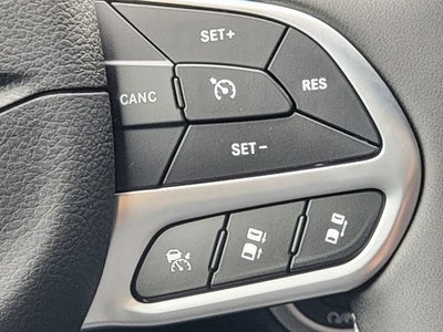 2027 Chrysler Pacifica PACIFICA SELECT AWD