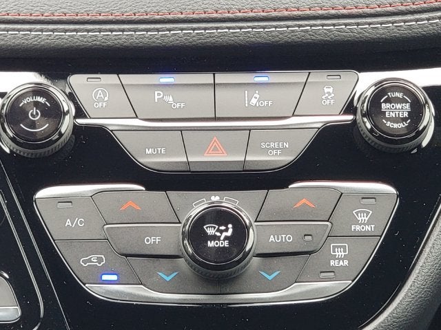 2027 Chrysler Pacifica PACIFICA SELECT AWD
