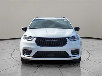 2026 Chrysler Pacifica PACIFICA SELECT AWD