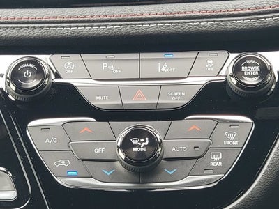2027 Chrysler Pacifica PACIFICA SELECT AWD
