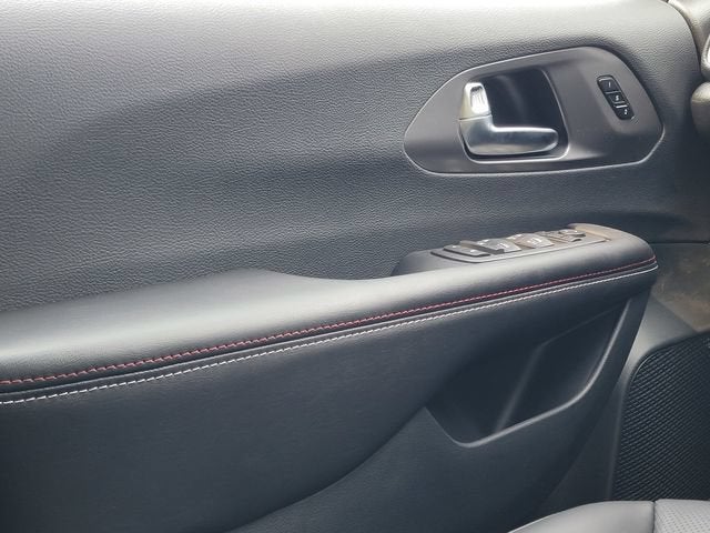 2027 Chrysler Pacifica PACIFICA SELECT AWD