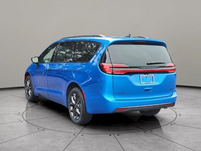 2027 Chrysler Pacifica PACIFICA SELECT AWD