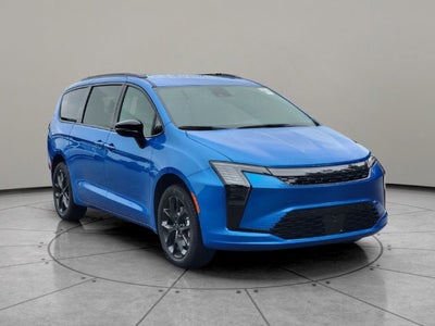 2027 Chrysler Pacifica PACIFICA SELECT AWD