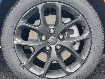 2027 Chrysler Pacifica PACIFICA SELECT AWD