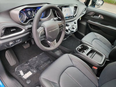 2027 Chrysler Pacifica PACIFICA SELECT AWD