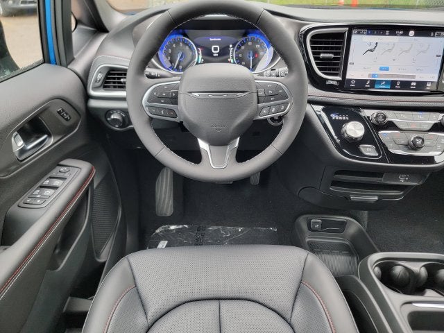 2027 Chrysler Pacifica PACIFICA SELECT AWD