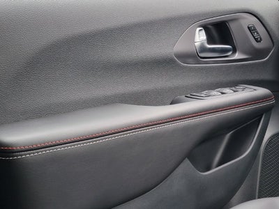 2027 Chrysler Pacifica PACIFICA SELECT AWD