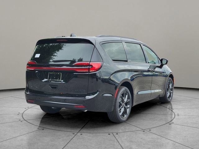 2027 Chrysler Pacifica PACIFICA LIMITED AWD