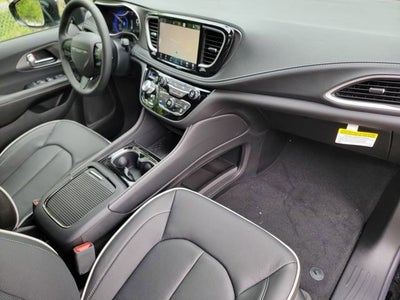 2027 Chrysler Pacifica PACIFICA LIMITED AWD