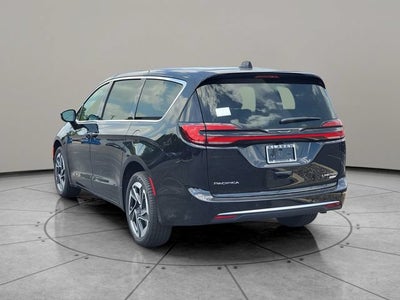 2027 Chrysler Pacifica PACIFICA LIMITED AWD