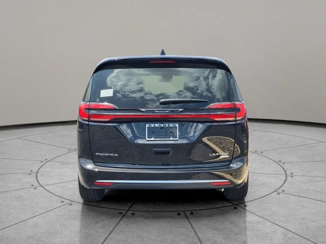 2027 Chrysler Pacifica PACIFICA LIMITED AWD