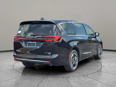 2027 Chrysler Pacifica PACIFICA LIMITED AWD