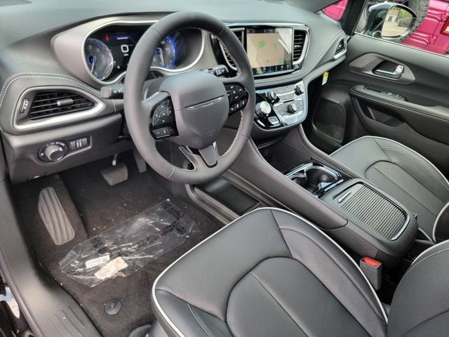 2027 Chrysler Pacifica PACIFICA LIMITED AWD