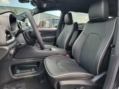 2027 Chrysler Pacifica PACIFICA LIMITED AWD