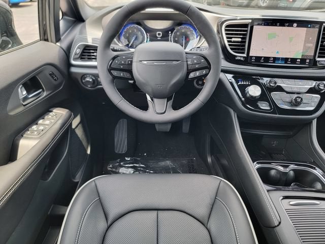 2027 Chrysler Pacifica PACIFICA LIMITED AWD