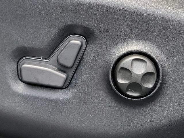 2027 Chrysler Pacifica PACIFICA LIMITED AWD