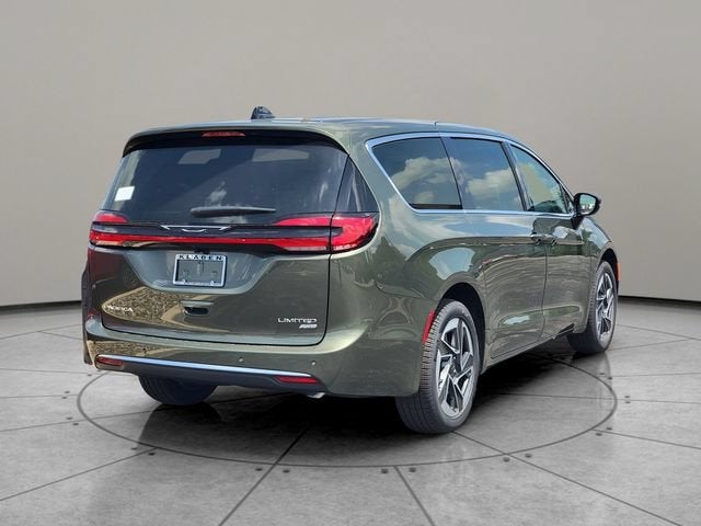 2027 Chrysler Pacifica PACIFICA LIMITED AWD