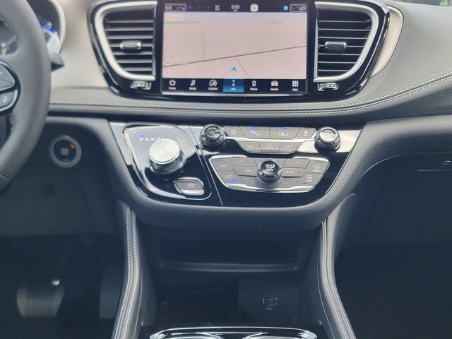 2027 Chrysler Pacifica PACIFICA LIMITED AWD