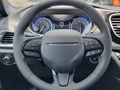 2027 Chrysler Pacifica PACIFICA LIMITED AWD