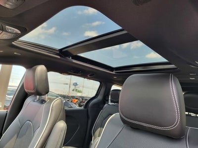 2027 Chrysler Pacifica PACIFICA LIMITED AWD