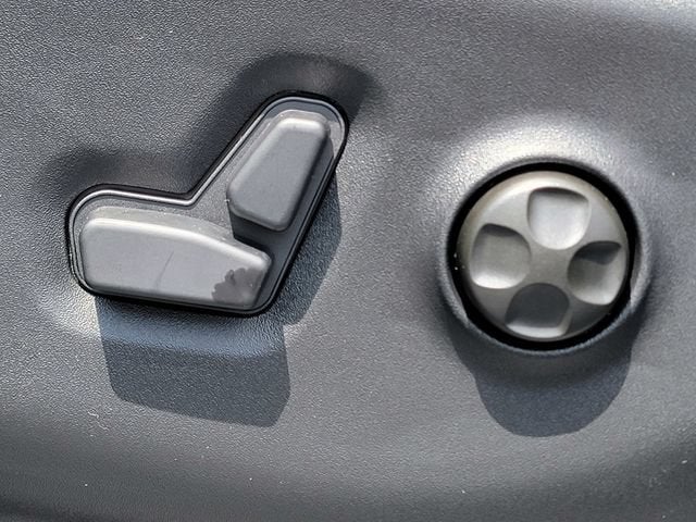2027 Chrysler Pacifica PACIFICA LIMITED AWD