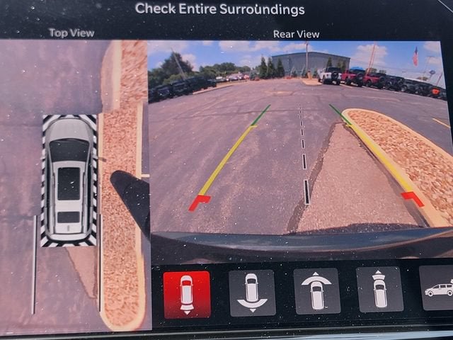 2027 Chrysler Pacifica PACIFICA LIMITED AWD