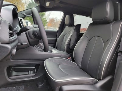2026 Chrysler Pacifica PACIFICA LIMITED AWD