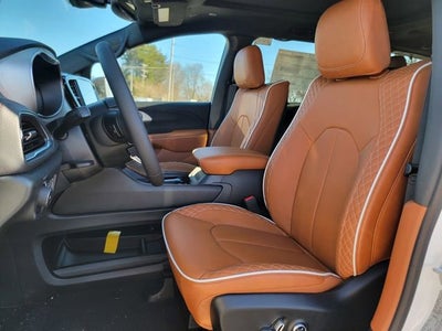2026 Chrysler Pacifica PACIFICA PINNACLE AWD
