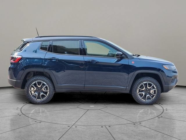2026 Jeep Compass COMPASS TRAILHAWK 4X4