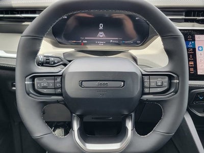 2026 Jeep Cherokee CHEROKEE LAREDO 4X4