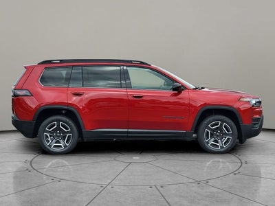 2026 Jeep Cherokee CHEROKEE LAREDO 4X4
