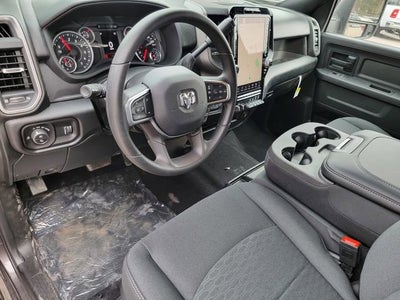 2026 RAM Ram 2500 RAM 2500 BLACK EXPRESS CREW CAB 4X4 6'4' BOX